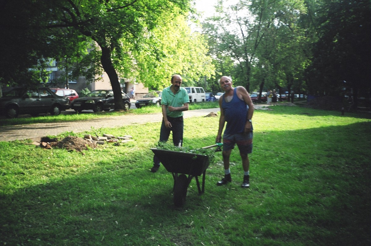 Rok 2003 .\\"Trawnikowe 