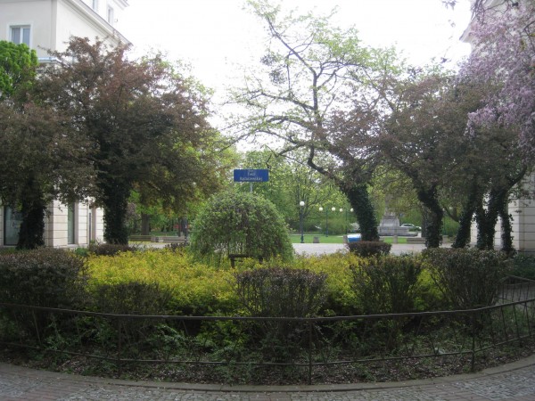 <strong>Skwer Tekli Bądarzewskiej 1</strong>, 2015