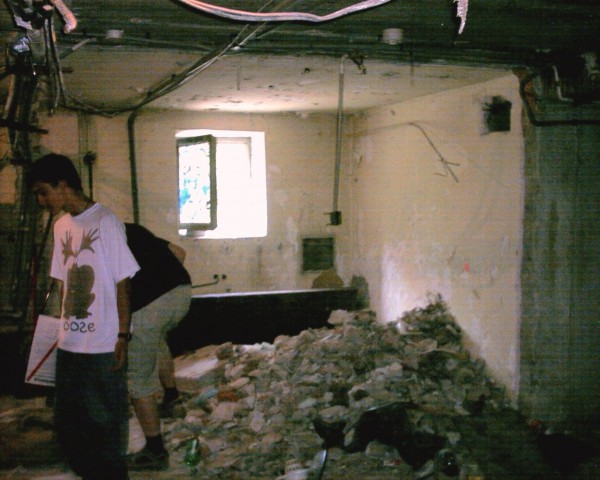 <strong>Miła 22</strong>, 2000
